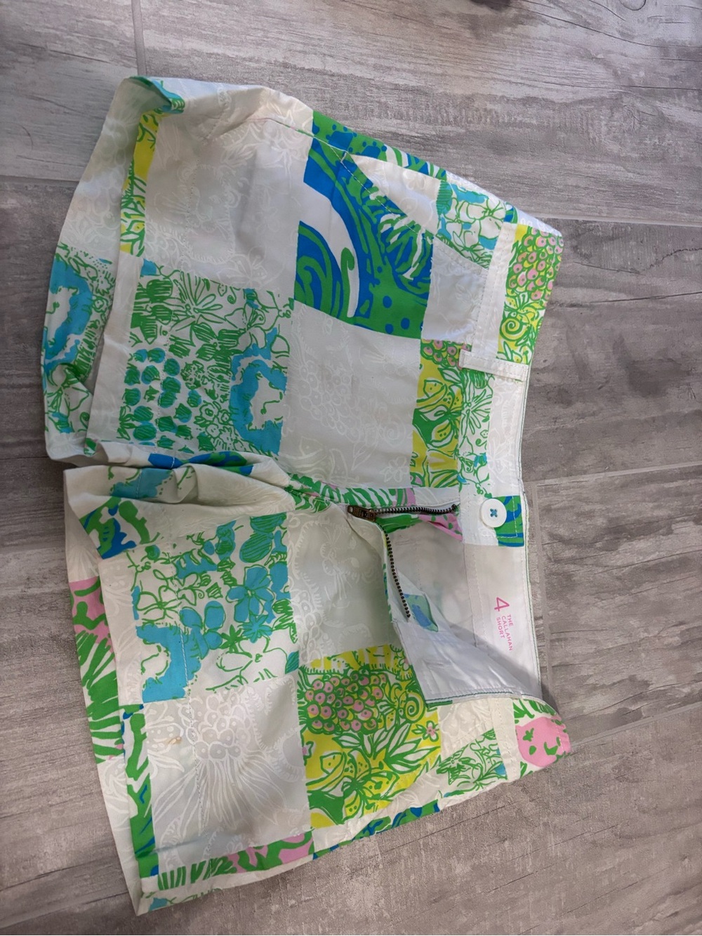 Lilly Pulitzer shorts size 4
